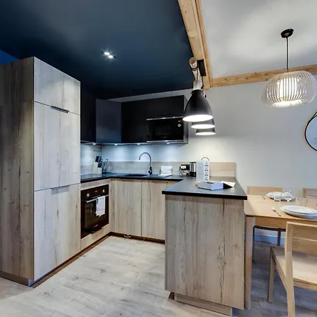 Apartment Cosy Avec Acces Direct Aux Pistes, Piscine Et A Arc 1950 - Fr-1-686-39 *