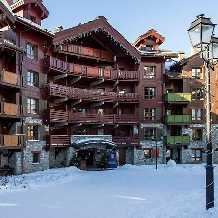 Cosy Avec Acces Direct Aux Pistes, Piscine Et A Arc 1950 - Fr-1-686-39 Apartman *